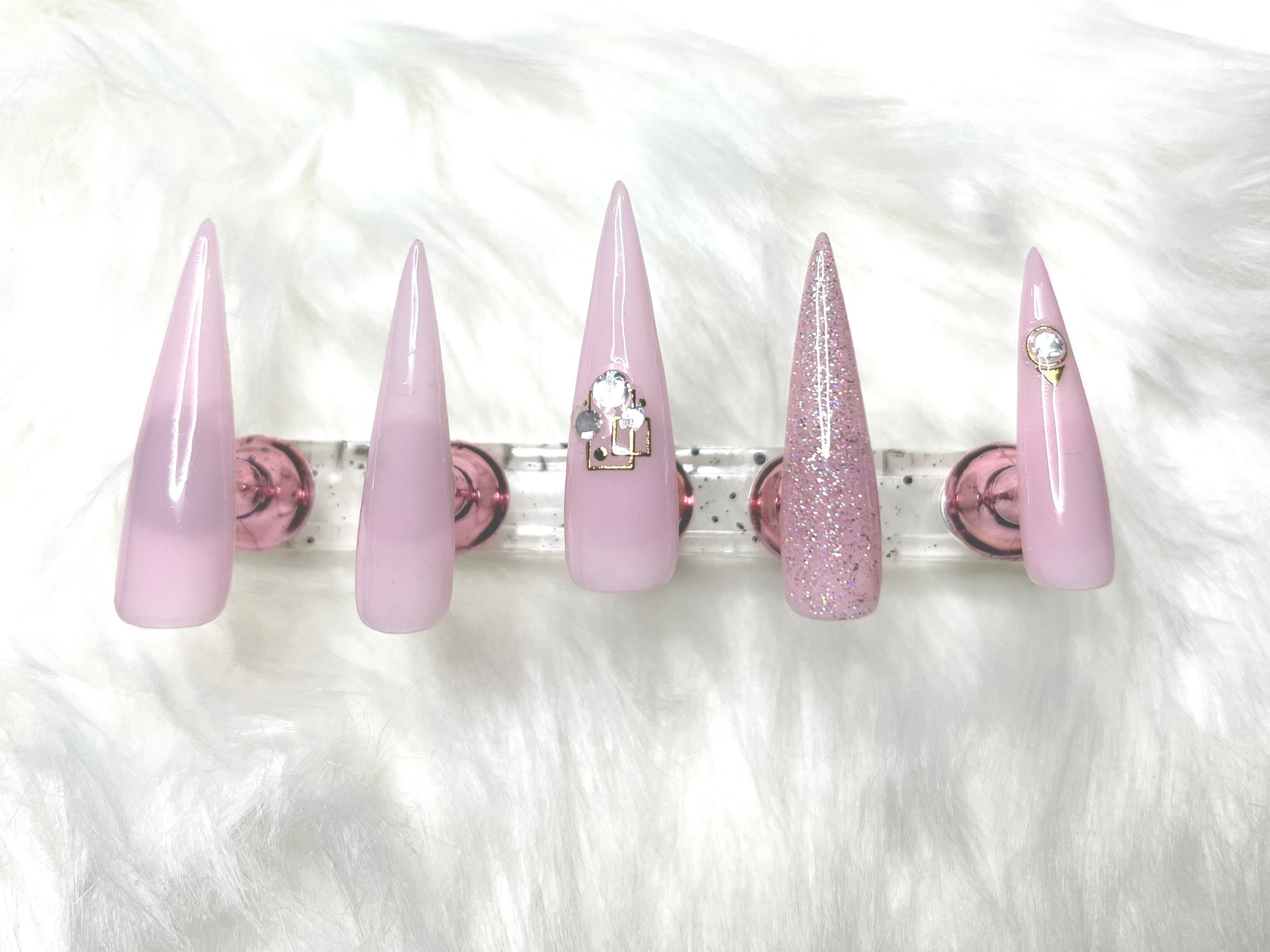 Minimal Pinky image 3