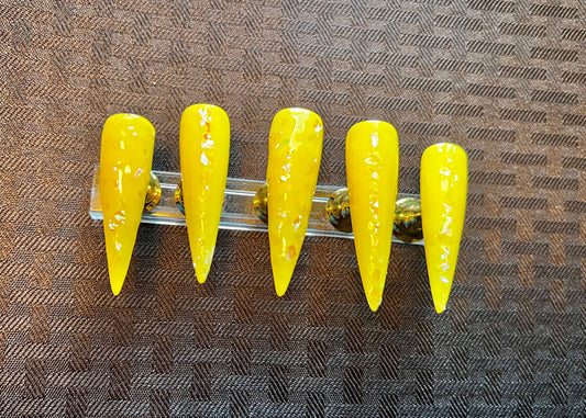 Fleur Canary image 0