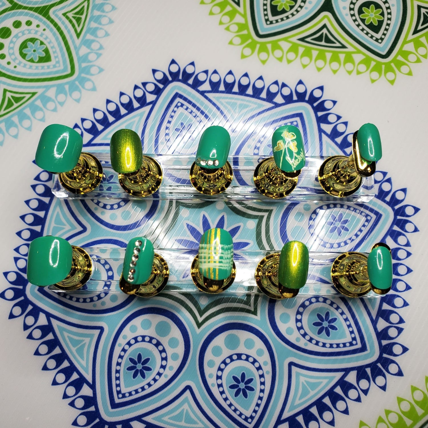 Luckity Shimmery image 1
