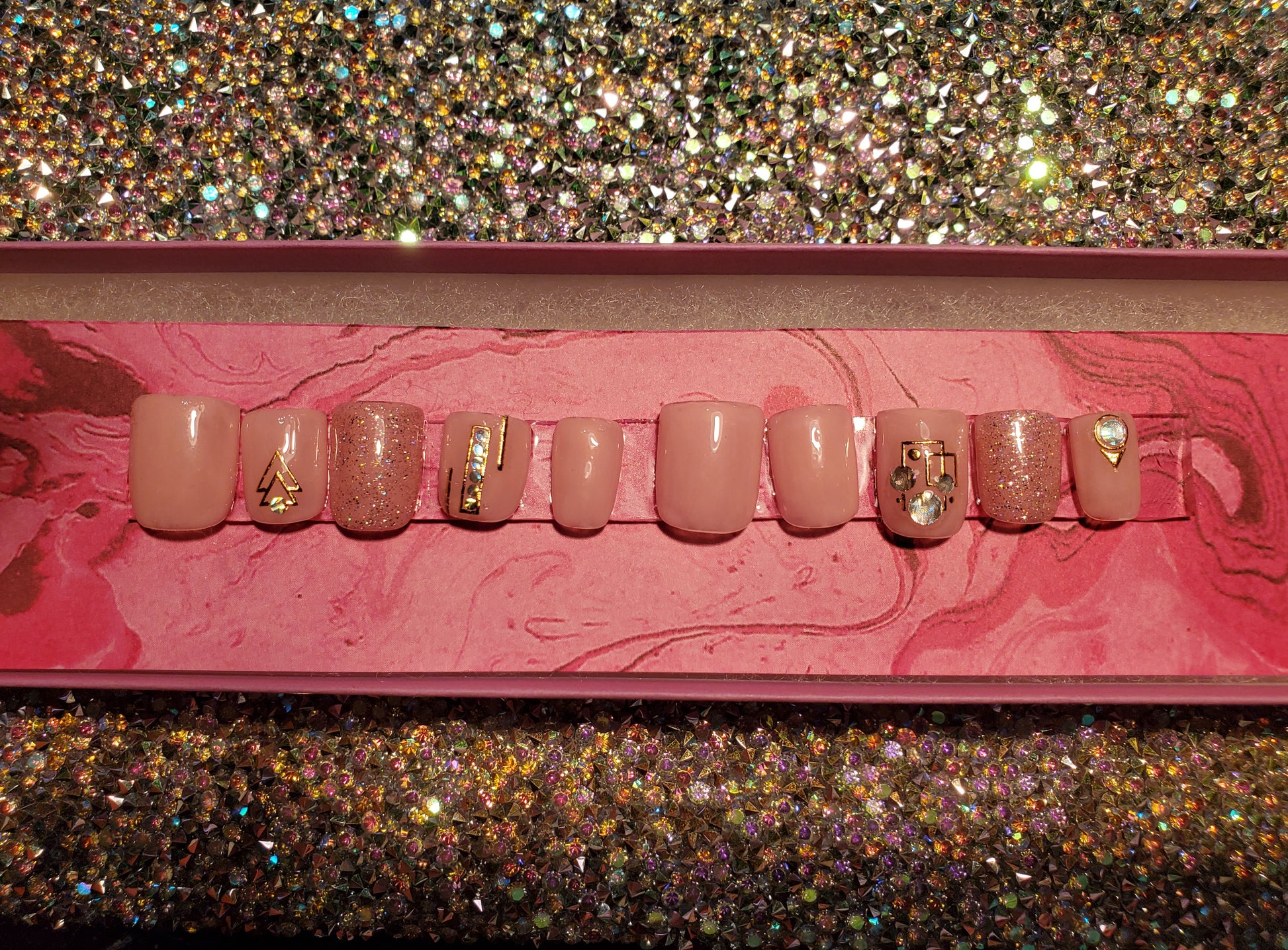Minimal Pinky image 0